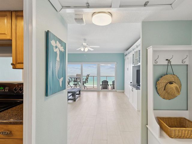 880 MANDALAY AVENUE C613, Clearwater Beach, FL 33767