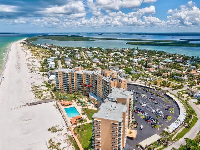 880 MANDALAY AVENUE C613, Clearwater Beach, FL 33767