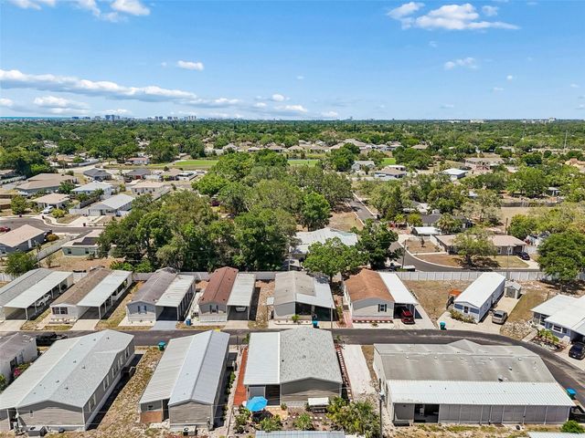 12701 126TH AVENUE 68, Largo, FL 33774