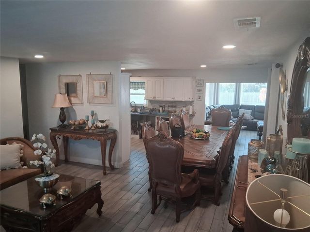 1722 BONNEVILLE DRIVE, Orlando, FL 32826