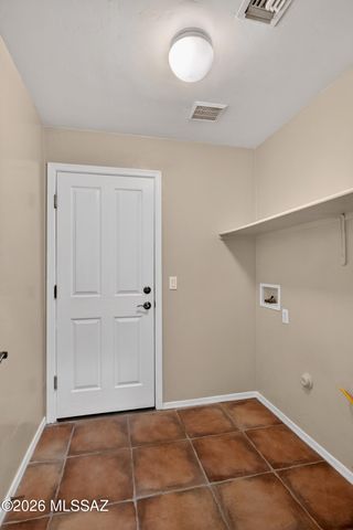 10831 S Heart Break Ridge Place, Vail, AZ 85641