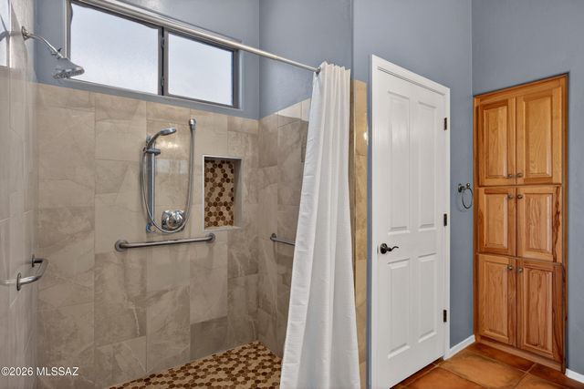 10831 S Heart Break Ridge Place, Vail, AZ 85641