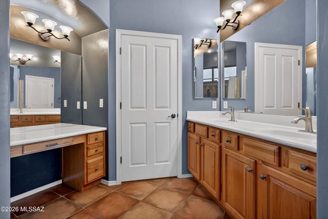 10831 S Heart Break Ridge Place, Vail, AZ 85641