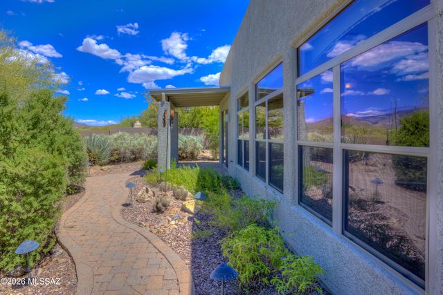 10831 S Heart Break Ridge Place, Vail, AZ 85641