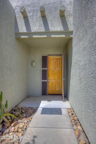 10831 S Heart Break Ridge Place, Vail, AZ 85641