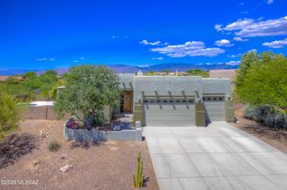 10831 S Heart Break Ridge Place, Vail, AZ 85641