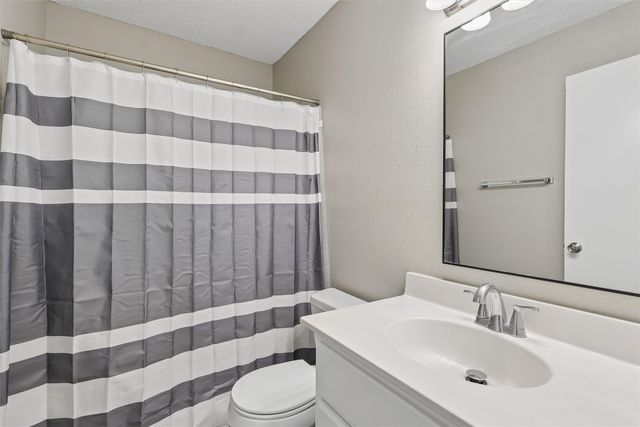 3607 Williams Street, Des Moines, IA 50317