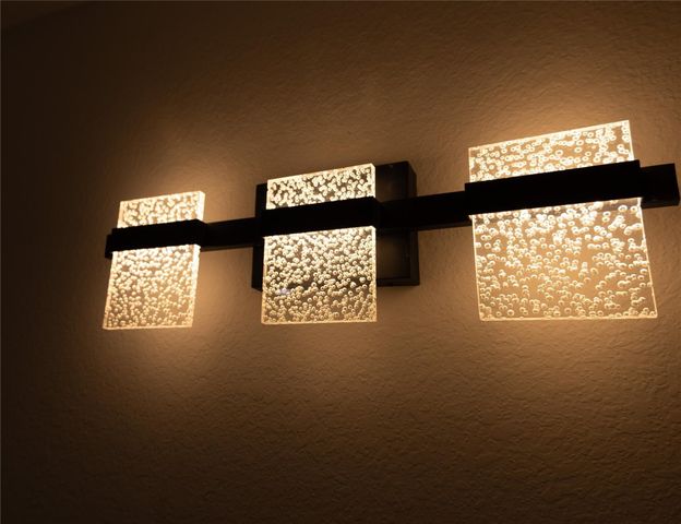 8805 Parkway Drive, Houston, TX 77088