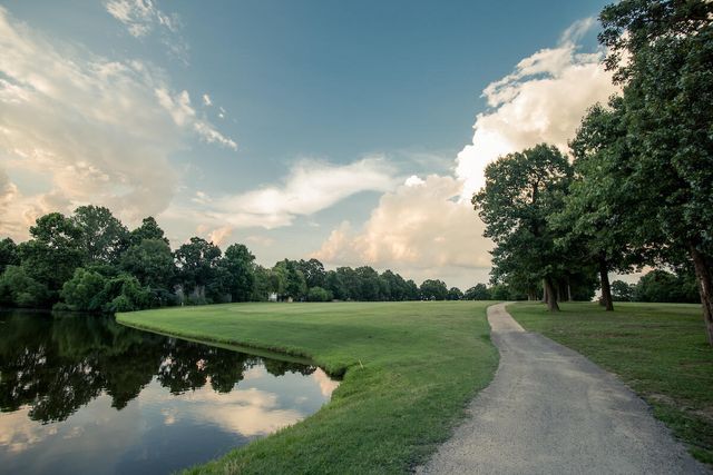 711 Prairie Lane, Carl Junction, MO 64834