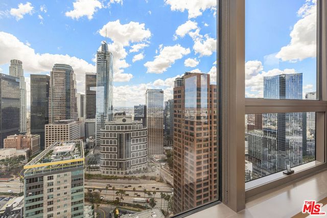 1100 Wilshire Boulevard 2911, Los Angeles, CA 90017