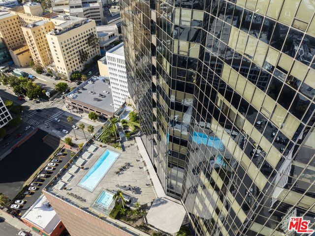 1100 Wilshire Boulevard 2911, Los Angeles, CA 90017