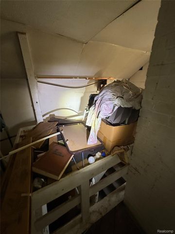 6659 Fischer Street, Detroit, MI 48213