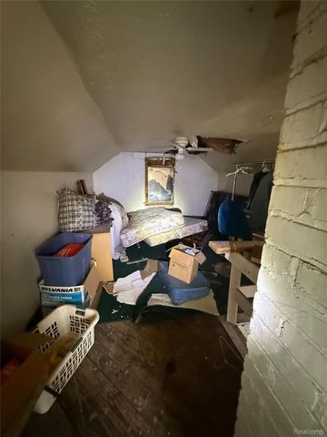 6659 Fischer Street, Detroit, MI 48213