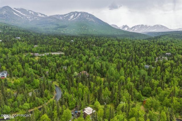 000 Atelier Drive, Anchorage, AK 99507