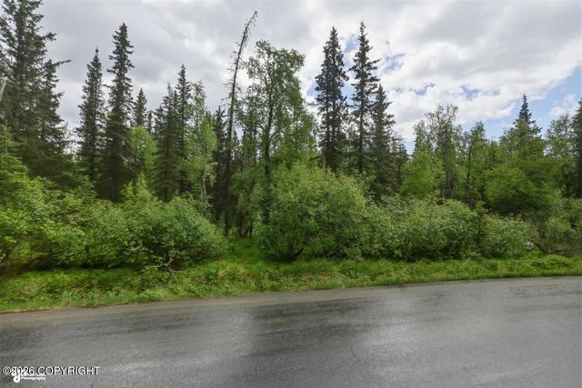 000 Atelier Drive, Anchorage, AK 99507