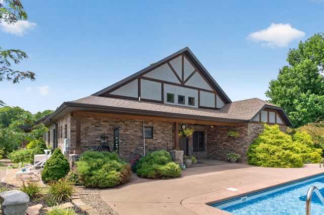 4418 E Kanata Court, Springfield, MO 65802