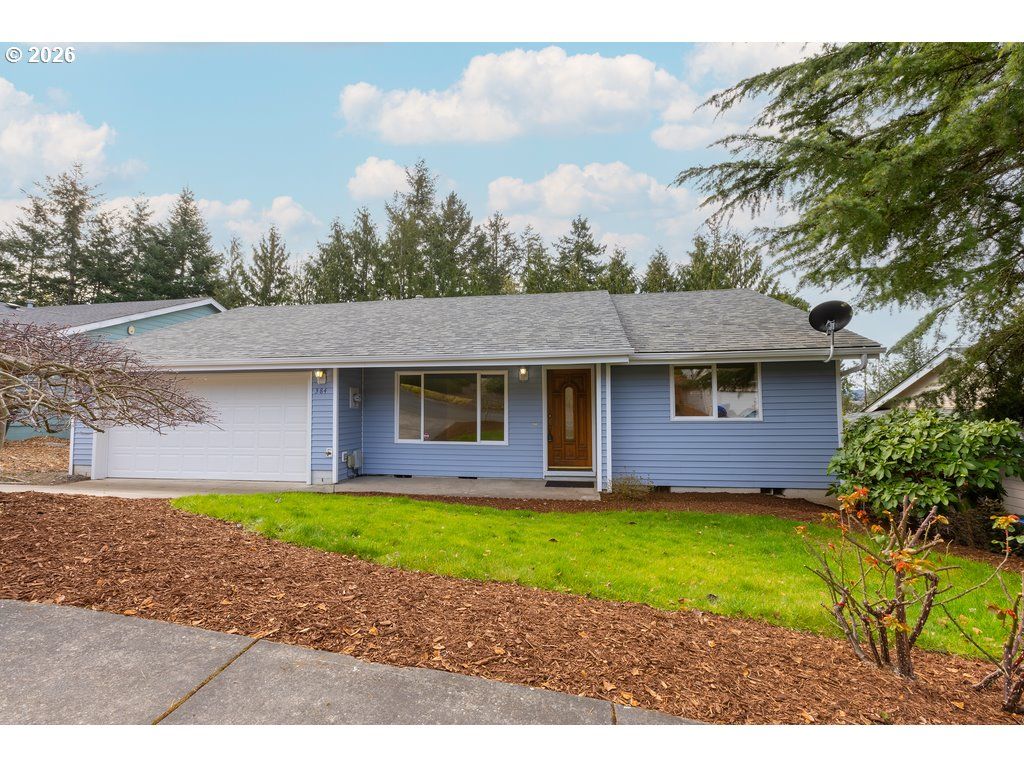 384 LOWER LAVISTA Ct, Salem, OR 97304