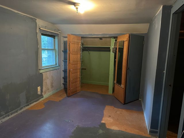 42 Brandt Beach Ave, Mattapoisett, MA 02739