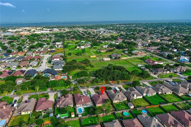2546 Retta Dr, Corpus Christi, TX 78418