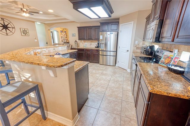 2546 Retta Dr, Corpus Christi, TX 78418
