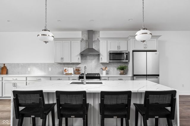 435 Flora Place, Carmel, IN 46290