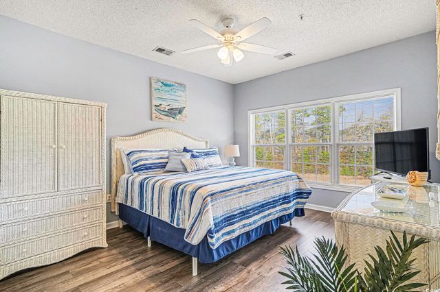 5864 Longwood Dr Unit 304, Murrells Inlet, SC 29576