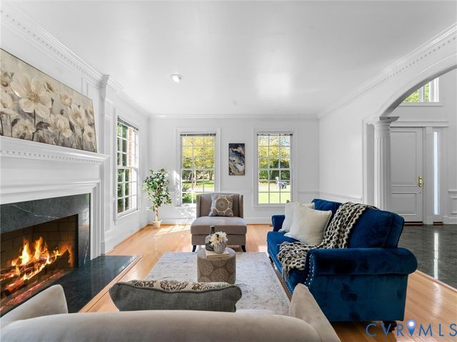 11920 Brookmeade Ct, Glen Allen, VA 23059
