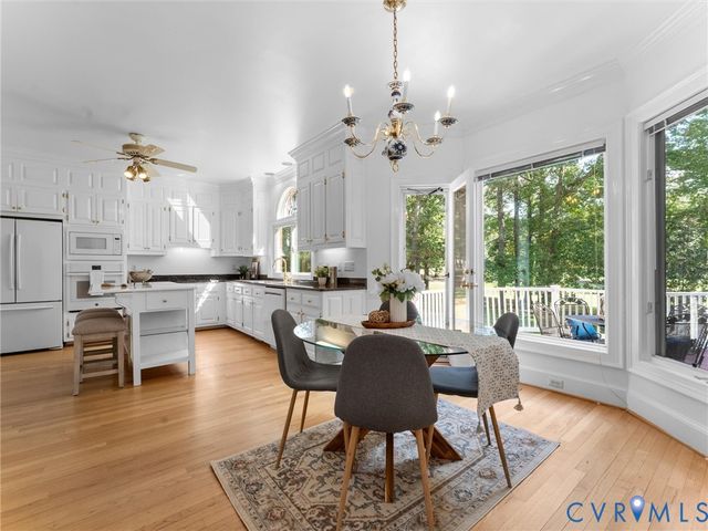 11920 Brookmeade Ct, Glen Allen, VA 23059