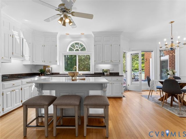 11920 Brookmeade Ct, Glen Allen, VA 23059