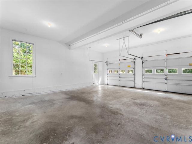 11920 Brookmeade Ct, Glen Allen, VA 23059