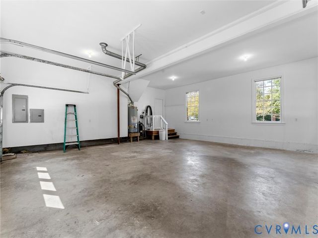 11920 Brookmeade Ct, Glen Allen, VA 23059