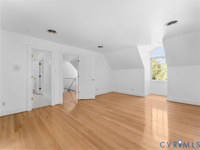 11920 Brookmeade Ct, Glen Allen, VA 23059