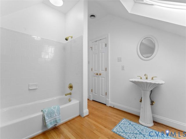 11920 Brookmeade Ct, Glen Allen, VA 23059