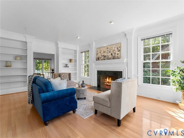 11920 Brookmeade Ct, Glen Allen, VA 23059