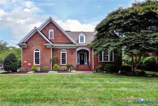 104 Nottinghamshire, Williamsburg, VA 23188