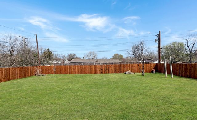 303 E 6th Street, Prosper, TX 75078