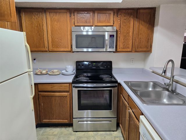 9835 Walnut Street 107, Dallas, TX 75243