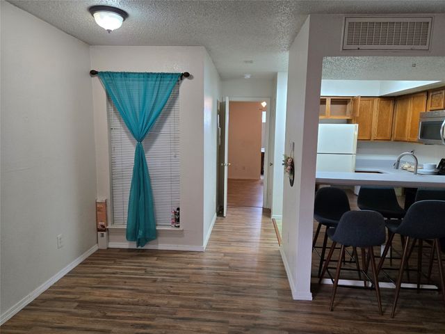 9835 Walnut Street 107, Dallas, TX 75243