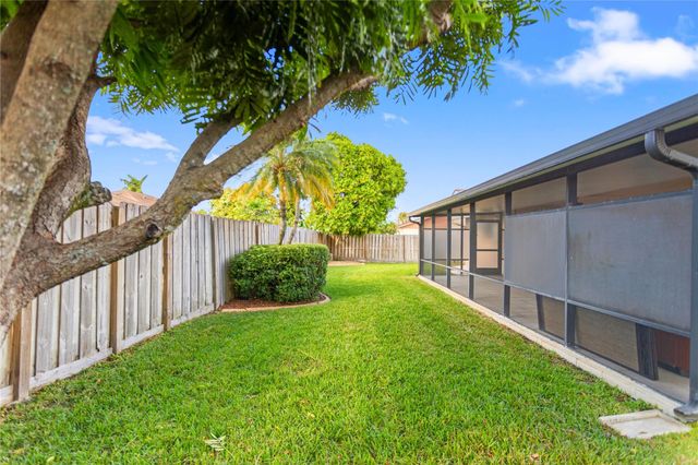 3191 NW 94th Ter, Sunrise, FL 33351