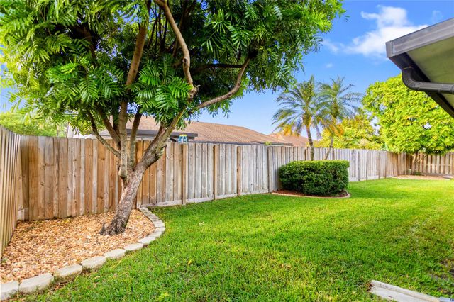 3191 NW 94th Ter, Sunrise, FL 33351