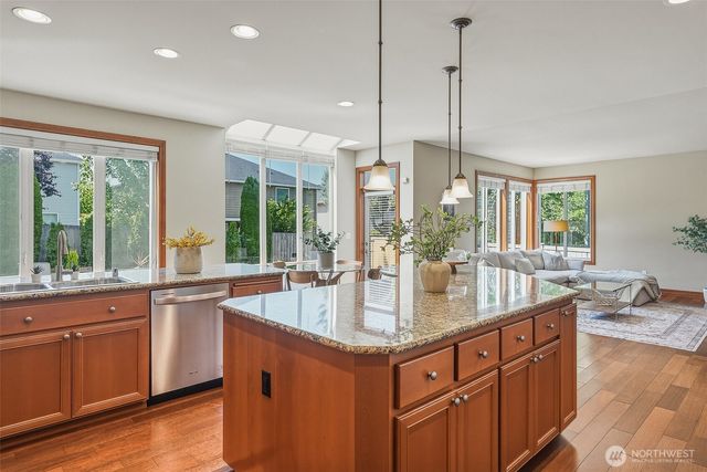3932 221st Place SE, Bothell, WA 98021
