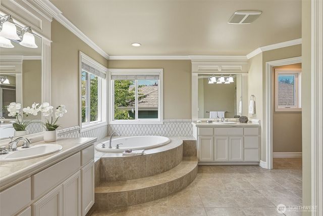 3932 221st Place SE, Bothell, WA 98021
