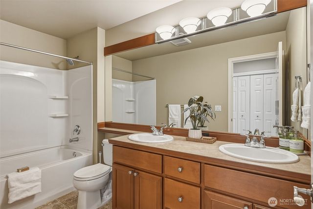 3932 221st Place SE, Bothell, WA 98021