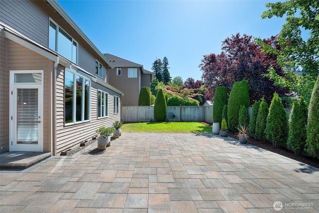 3932 221st Place SE, Bothell, WA 98021