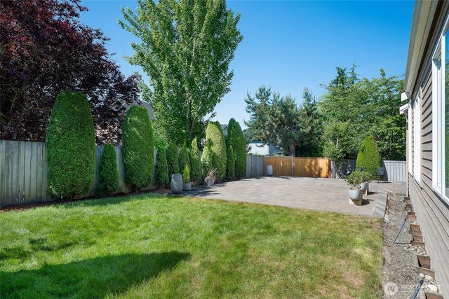 3932 221st Place SE, Bothell, WA 98021