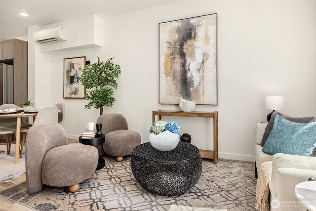 1402 N 95th Street, Seattle, WA 98013