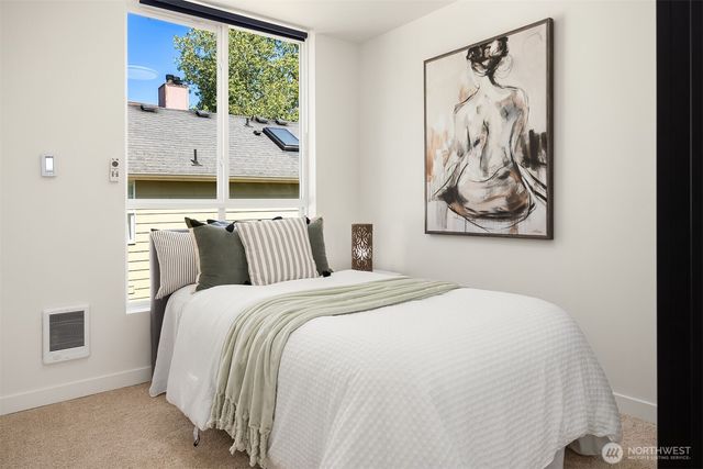 1402 N 95th Street, Seattle, WA 98013