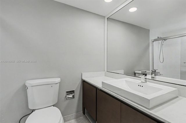 3250 N Palm Aire Drive 406, Pompano Beach, FL 33069