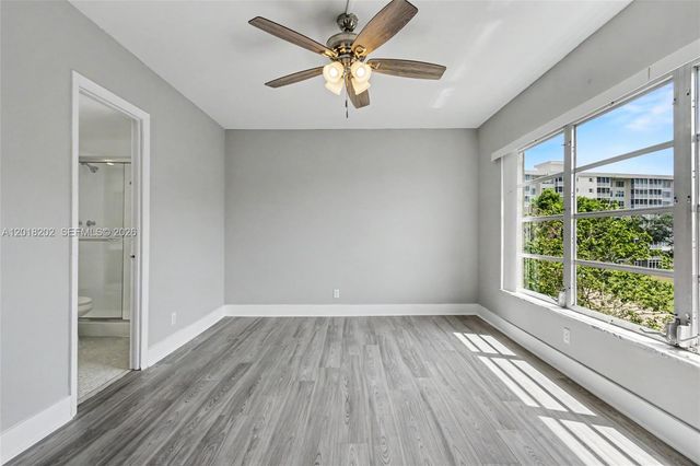 3250 N Palm Aire Drive 406, Pompano Beach, FL 33069