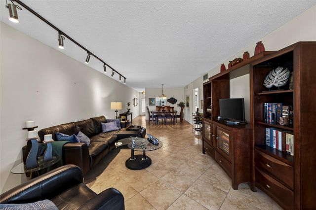 3202 Portofino Pt B2, Coconut Creek, FL 33066